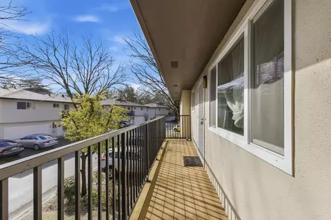 1712 Fremont Ct #4, Davis, CA 95618 photo 2