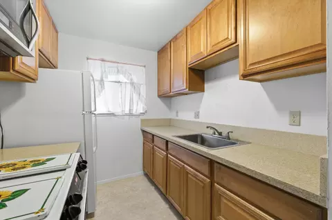 1712 Fremont Ct #4, Davis, CA 95618 photo 11