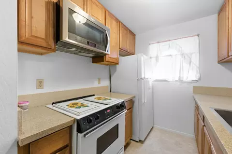 1712 Fremont Ct #4, Davis, CA 95618 photo 9