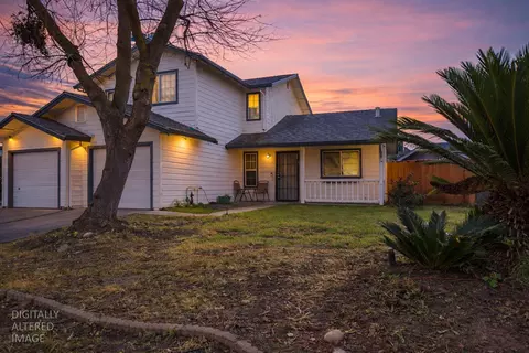 Exterior - 913 Jayhawk Way, Modesto, CA 95358 photo 2 of 3