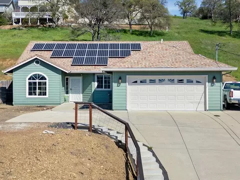 4955 Little John Rd, Copperopolis, CA 95228