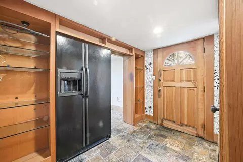 Entry Way - 2013 9th St, Berkeley, CA 94710 photo 1 of 3
