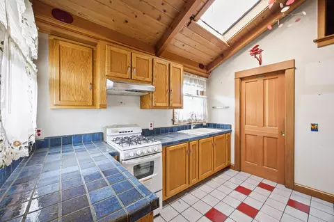 Kitchen - 2013 9th St, Berkeley, CA 94710 photo 2 of 5