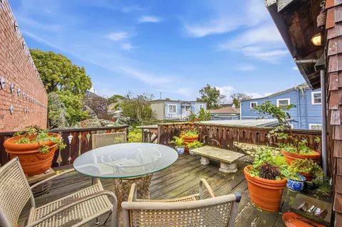 Exterior - 2013 9th St, Berkeley, CA 94710 photo 4 of 12
