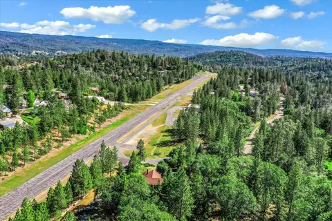 View/Area - 18814 Norlene Way, Grass Valley, CA 95949 photo 14 of 20