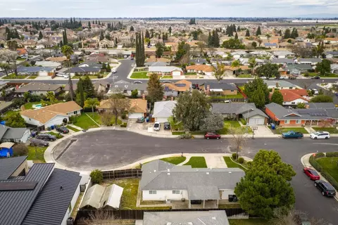 View/Area - 1612 Krishawn Way, Modesto, CA 95356 photo 3 of 5