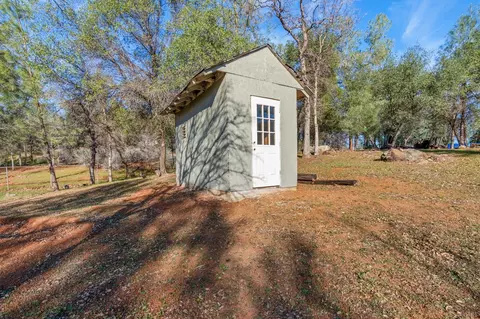 22848 Elk Trl E, Redding, CA 96003 photo 46