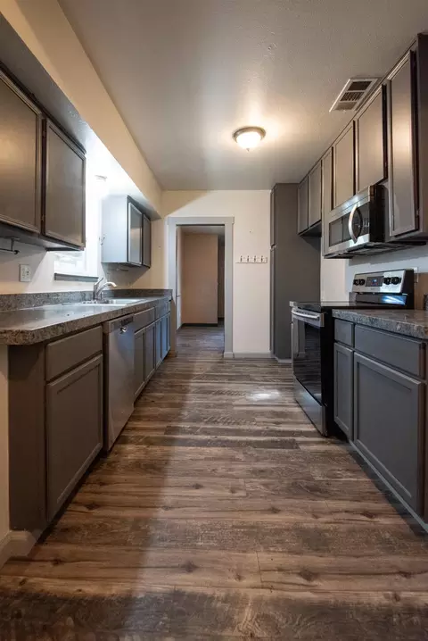 414 Melrose St, Modesto, CA 95354 photo 19