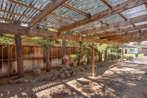414 Melrose St, Modesto, CA 95354 photo 8