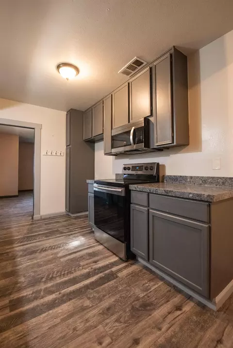 414 Melrose St, Modesto, CA 95354 photo 20