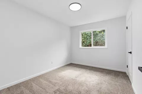 1520 Moccasin Dr, Modesto, CA 95351 photo 12