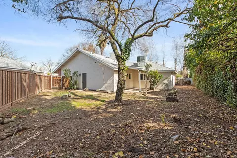 1520 Moccasin Dr, Modesto, CA 95351 photo 23