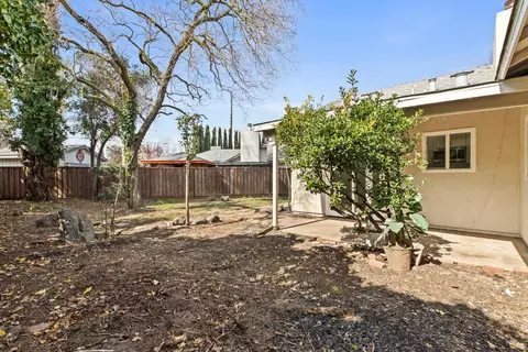 1520 Moccasin Dr, Modesto, CA 95351 photo 24