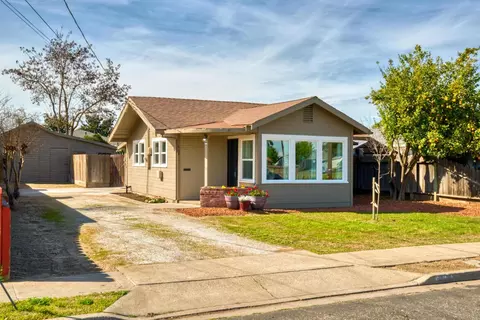449 Poplar Ave, Manteca, CA 95336 photo 1