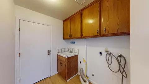 1142 Mammoth Dr, Manteca, CA 95337 photo 18