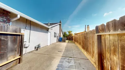 1142 Mammoth Dr, Manteca, CA 95337 photo 25