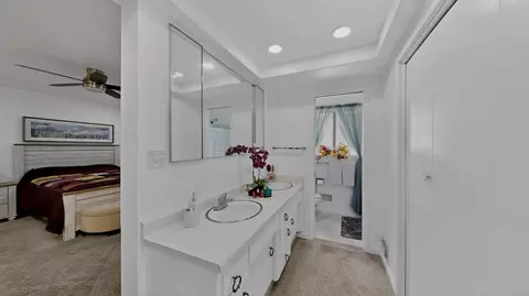 Bath - 6400 E Hatch Rd, Hughson, CA 95326 photo 1 of 1