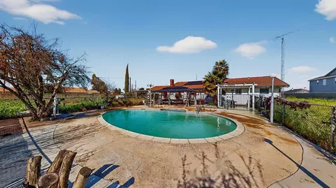 Exterior - 6400 E Hatch Rd, Hughson, CA 95326 photo 6 of 6