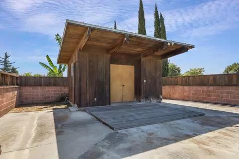 Exterior - 6796 E Woodward Ave, Manteca, CA 95337 photo 13 of 21