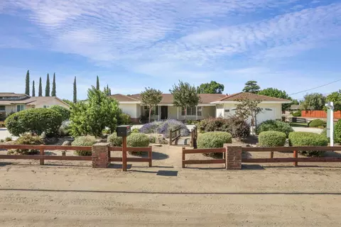Exterior - 6796 E Woodward Ave, Manteca, CA 95337 photo 4 of 21