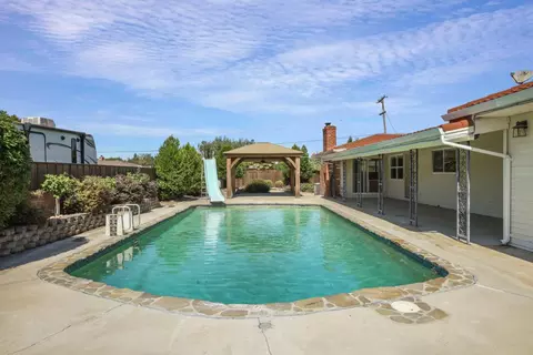 Exterior - 6796 E Woodward Ave, Manteca, CA 95337 photo 14 of 21