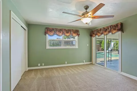 Bedroom - 6796 E Woodward Ave, Manteca, CA 95337 photo 8 of 9