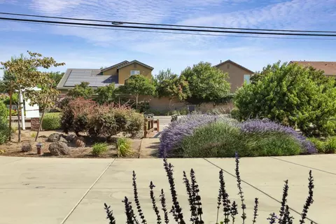 Exterior - 6796 E Woodward Ave, Manteca, CA 95337 photo 11 of 21