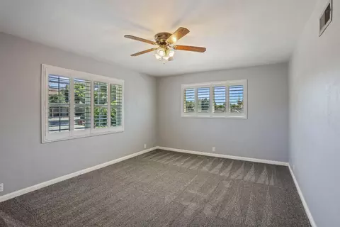 Bedroom - 6796 E Woodward Ave, Manteca, CA 95337 photo 5 of 9