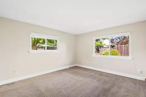 Bedroom - 912 Los Robles, Davis, CA 95618 photo 3 of 7