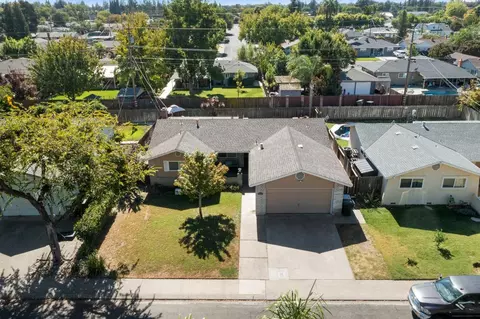 View/Area - 1612 Angelene Dr, Modesto, CA 95355 photo 1 of 10