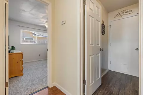 Entry Way - 1612 Angelene Dr, Modesto, CA 95355 photo 3 of 7