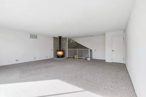 Living - 1937 Bur Oak Dr, Modesto, CA 95354 photo 5 of 6