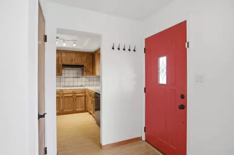 Entry Way - 3221 Dublin Ave, Merced, CA 95340 photo 1 of 2