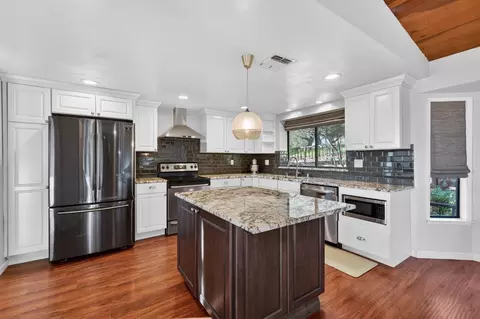 Kitchen - 525 Skyline Dr, Placerville, CA 95667 photo 5 of 7