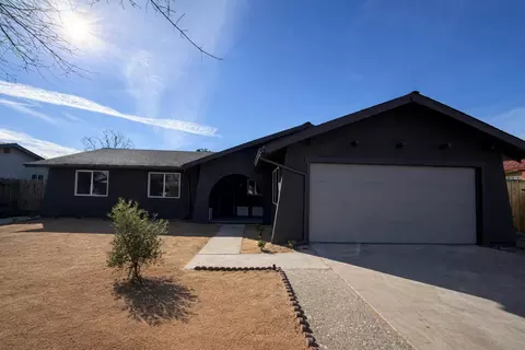 1813 Rose Ave, Modesto, CA 95355 photo 2