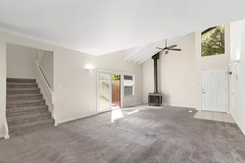 Living - 5902 Oak Ave, Carmichael, CA 95608 photo 2 of 10