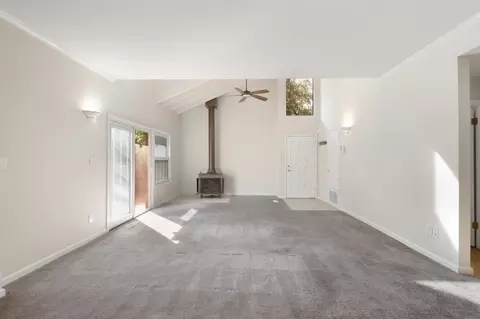 Living - 5902 Oak Ave, Carmichael, CA 95608 photo 3 of 10