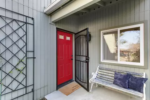 4318 Cowell Blvd, Davis, CA 95618