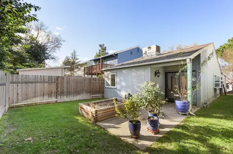 Exterior - 4318 Cowell Blvd, Davis, CA 95618 photo 8 of 12