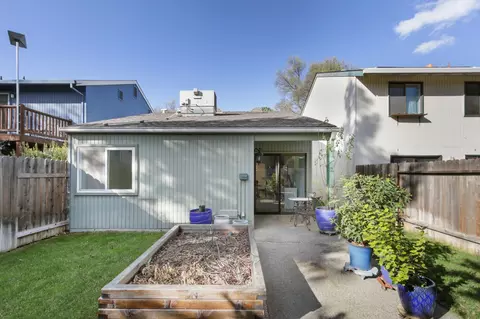 Exterior - 4318 Cowell Blvd, Davis, CA 95618 photo 7 of 12