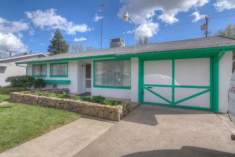10812 Oakton Way, Rancho Cordova, CA 95670