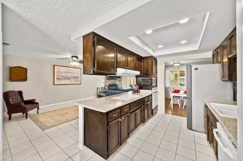 5700 Nonnie Ave, Sacramento, CA 95841 photo 2