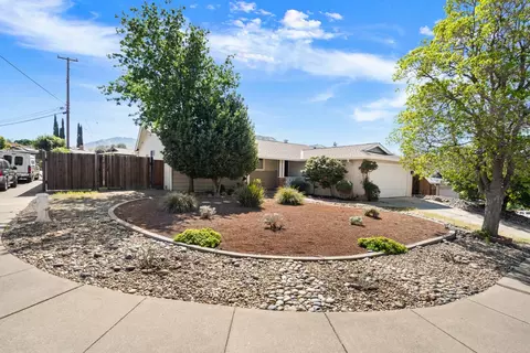 1297 Kansas Cir, Concord, CA 94521