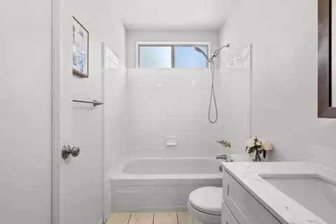 Bath - 1297 Kansas Cir, Concord, CA 94521 photo 2 of 3