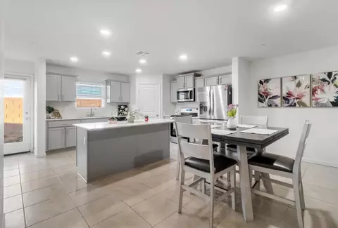 687 Jessie Dr, Merced, CA 95348 photo 8