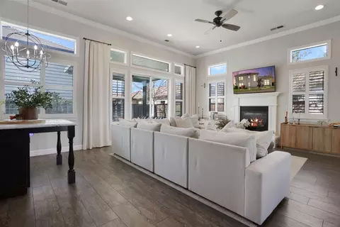 2573 Canal Dr, Lodi, CA 95242 photo 5