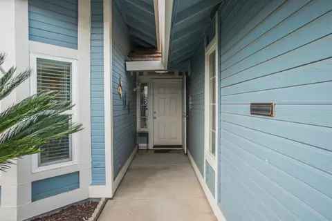 Entry Way - 4233 Oslo Ct, Antelope, CA 95843 photo 1 of 4