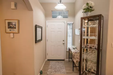 Entry Way - 4233 Oslo Ct, Antelope, CA 95843 photo 2 of 4