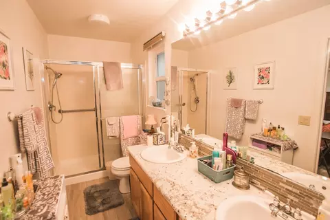 Bath - 4233 Oslo Ct, Antelope, CA 95843 photo 2 of 2