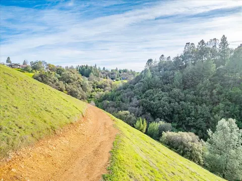 View/Area - 1869 Wild Cat Ct, Cool, CA 95614 photo 8 of 11